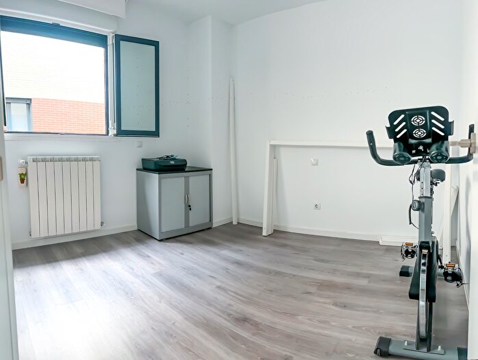 Casas en venta y pisos alquiler - 2