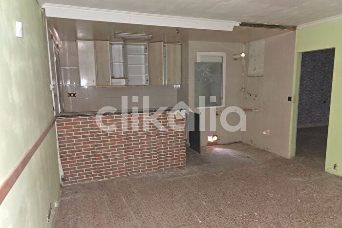 Casas en venta y pisos alquiler - 1