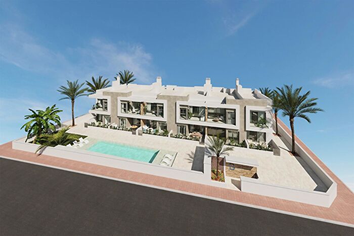 Piso en venta en Pilar de la Horadada ciudad, Pilar de la Horadada de 2 habitaciones