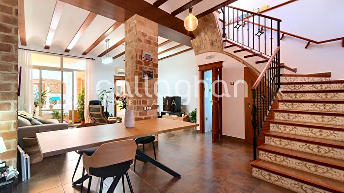 Casa en alquiler en Rafelbuñol Rafelbunyol, Valencia de 4 habitaciones