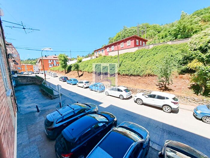 Casas en venta y pisos alquiler - 3