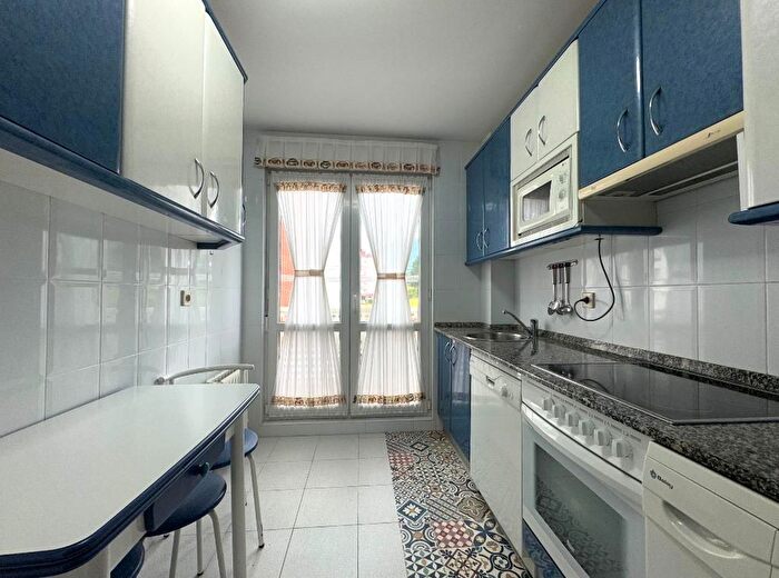 Casas en venta y pisos alquiler - 1