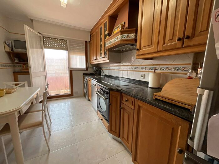 Casas en venta y pisos alquiler - 2