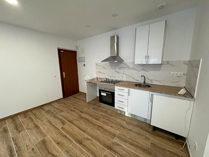 Casas en venta y pisos alquiler - 2