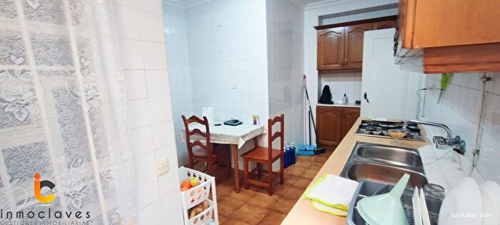 Casas en venta y pisos alquiler - 2