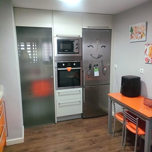 Casas en venta y pisos alquiler - 3