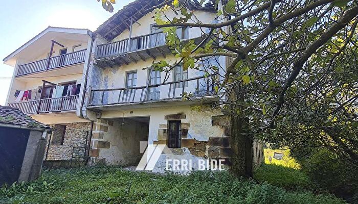 Casas en venta y pisos alquiler - 3