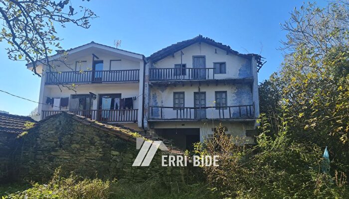 Casa en venta en GamizFika, Bizkaia de 3 habitaciones