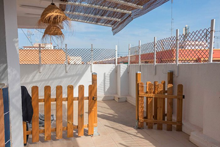 Casas en venta y pisos alquiler - 2