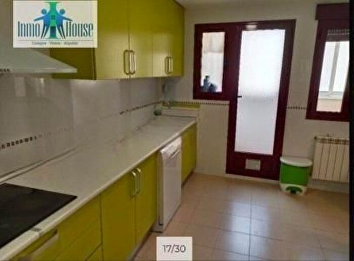 Casas en venta y pisos alquiler - 2