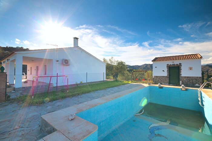 Casa en venta en Comares, Málaga de 3 habitaciones