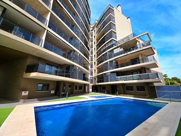 Piso en venta en Comunitat Valenciana, Alicante de 3 habitaciones