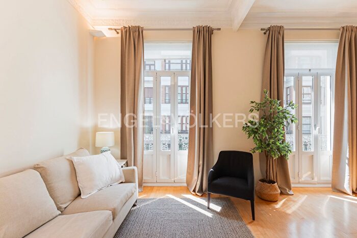 Piso en alquiler en LEixample, El Pla del Remei de 3 habitaciones