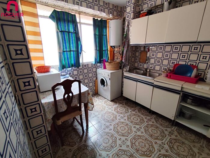Casas en venta y pisos alquiler - 1