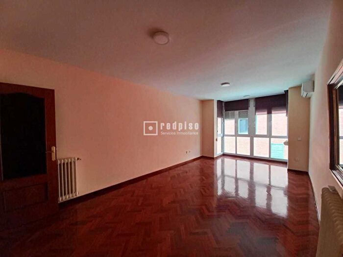 Piso en alquiler en Ciudad Lineal, Concepción de 2 habitaciones