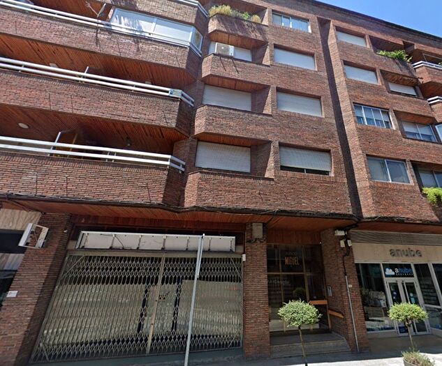 Piso en venta en Ribadavia, Ourense de 3 habitaciones