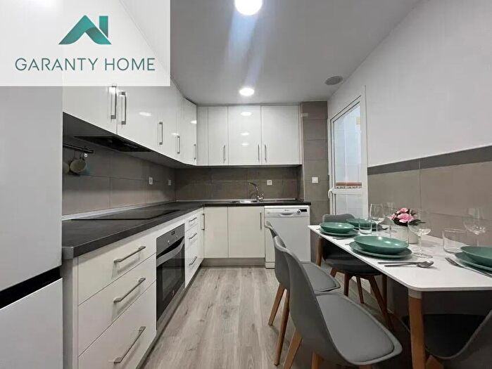 Casas en venta y pisos alquiler - 2