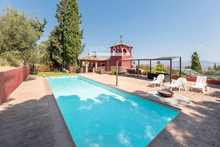 Casas en venta y pisos alquiler - 1