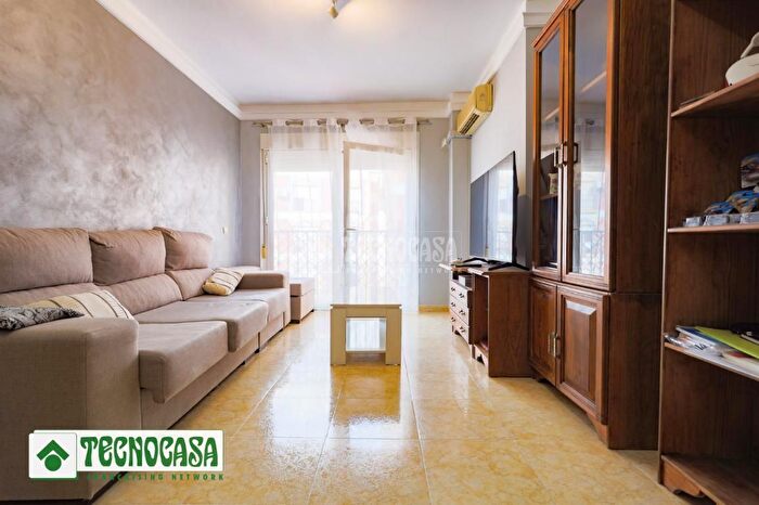Casas en venta y pisos alquiler - 1