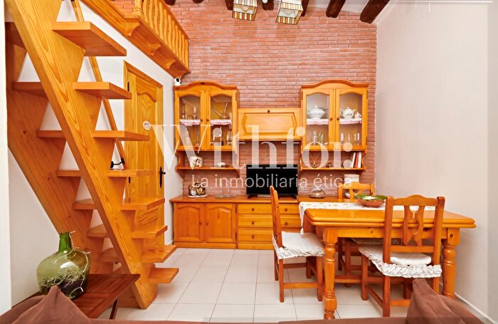 Casas en venta y pisos alquiler - 3