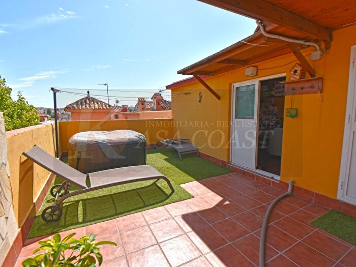 Casas en venta y pisos alquiler - 1