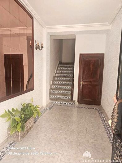 Casas en venta y pisos alquiler - 2