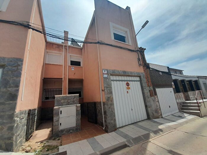 Casa en venta en Centro, Puertollano de 4 habitaciones