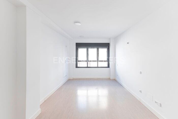 Casa en venta en Tetuán, Valdeacederas de 1 habitacion