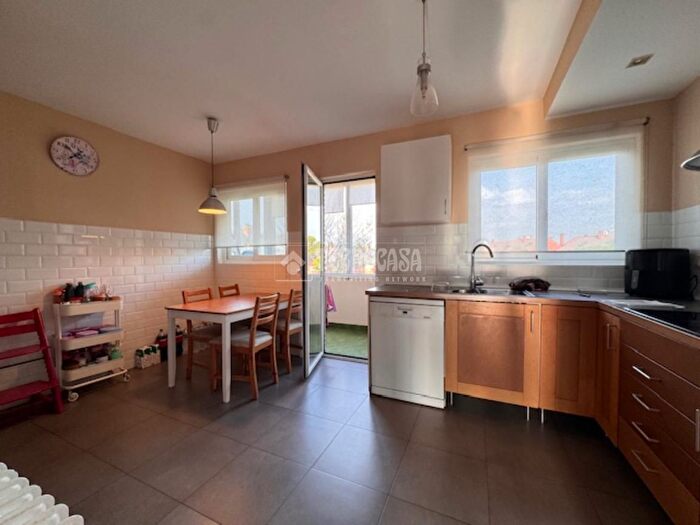 Casas en venta y pisos alquiler - 2