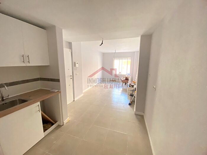 Casas en venta y pisos alquiler - 2