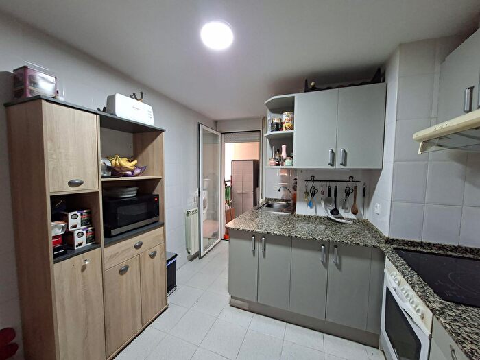 Casas en venta y pisos alquiler - 2