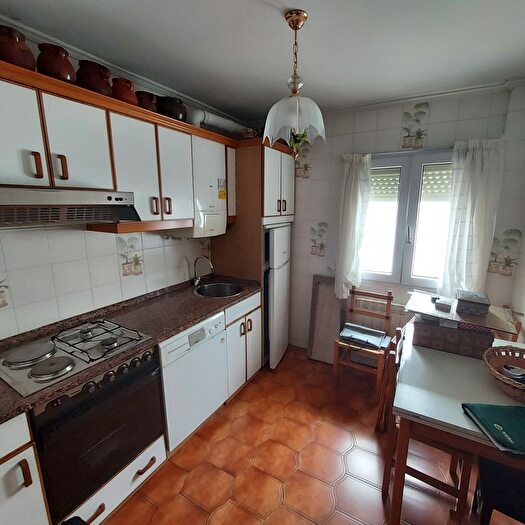 Casas en venta y pisos alquiler - 2