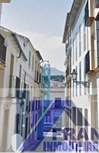 Casas en venta y pisos alquiler - 2