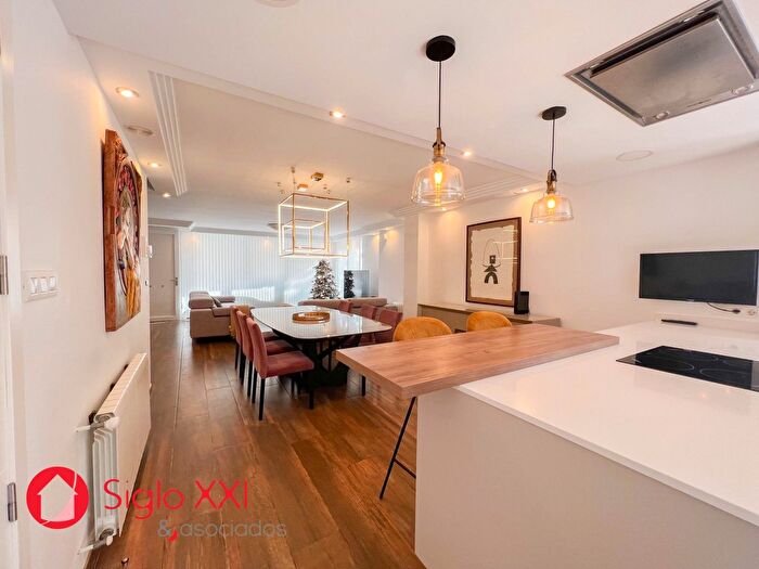 Casas en venta y pisos alquiler - 2