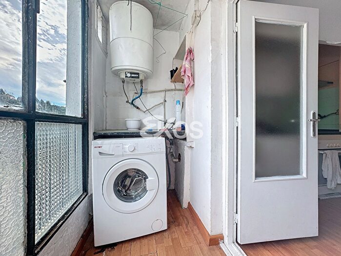 Casas en venta y pisos alquiler - 2