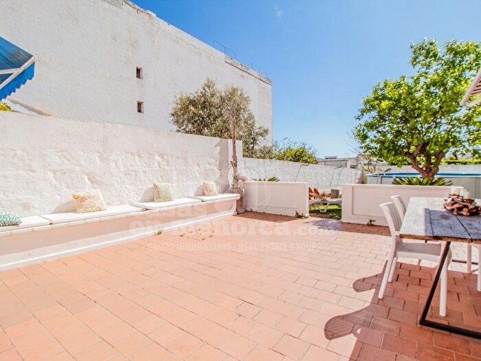 Casas en venta y pisos alquiler - 3