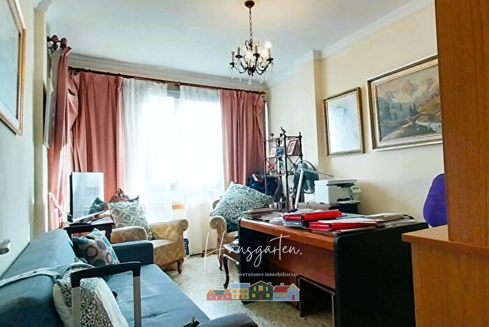 Casas en venta y pisos alquiler - 3