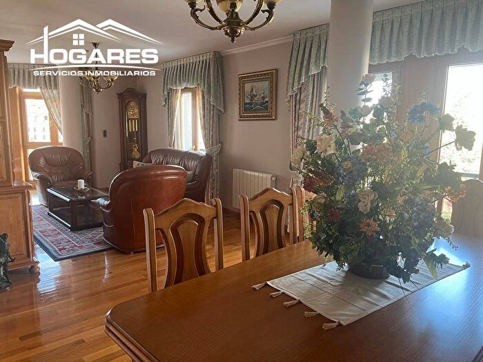 Casas en venta y pisos alquiler - 1