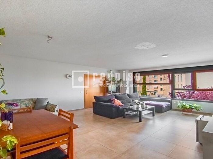 Piso en venta en Prado Santo Domingo Ensanche, Alcorcón de 3 habitaciones