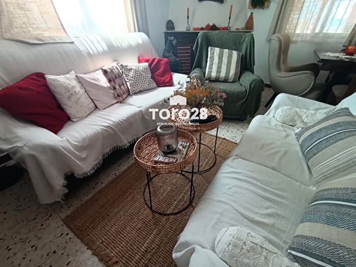 Casas en venta y pisos alquiler - 1