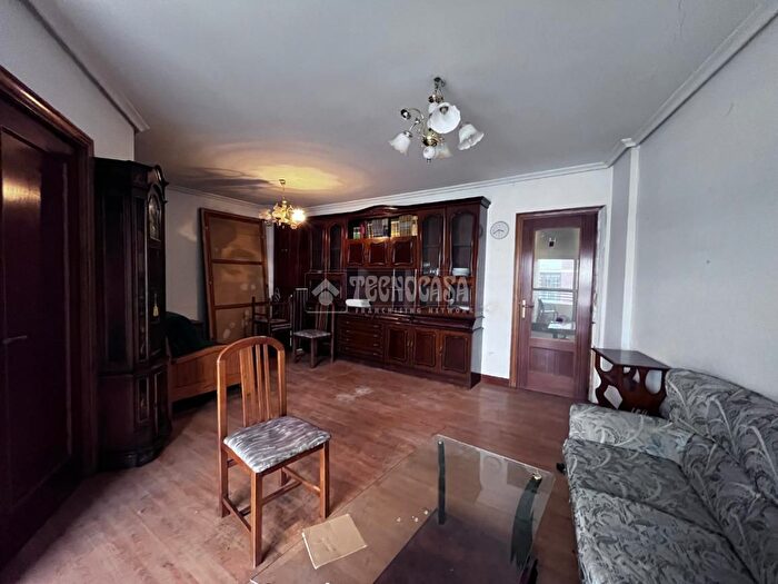 Casas en venta y pisos alquiler - 2