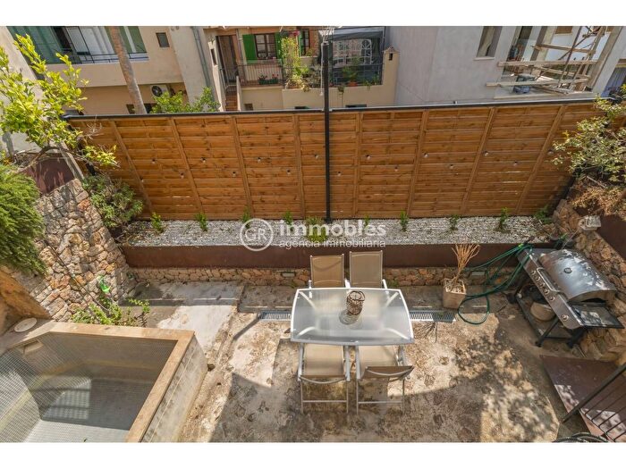 Casas en venta y pisos alquiler - 1