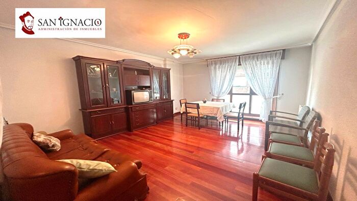 Casas en venta y pisos alquiler - 1