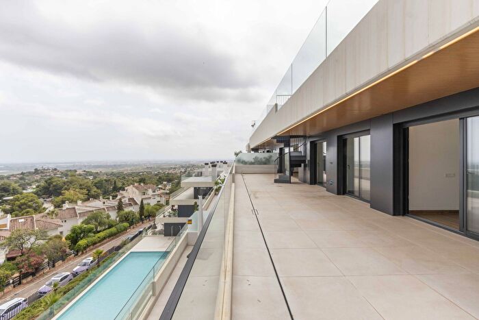 Piso en alquiler en Sagunto ciudad, Centro El Castillo de 4 habitaciones