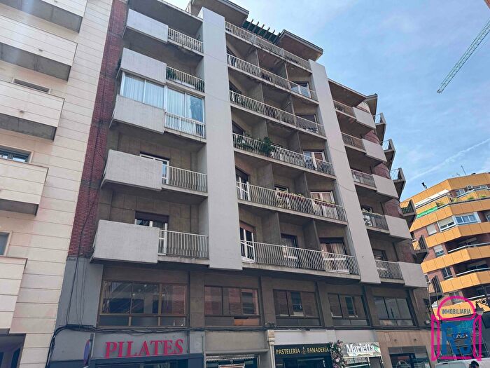 Piso en alquiler en Centro Ciudad, León Capital de 4 habitaciones