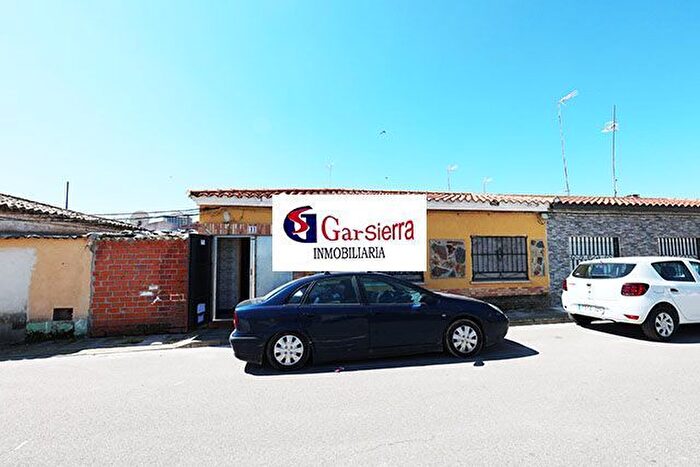 Casas en venta y pisos alquiler - 2