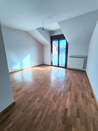 Piso en venta en Bernuy de Porreros, Segovia de 2 habitaciones
