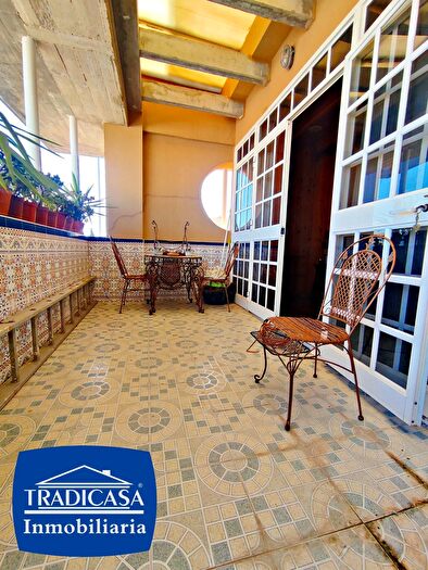 Casas en venta y pisos alquiler - 3