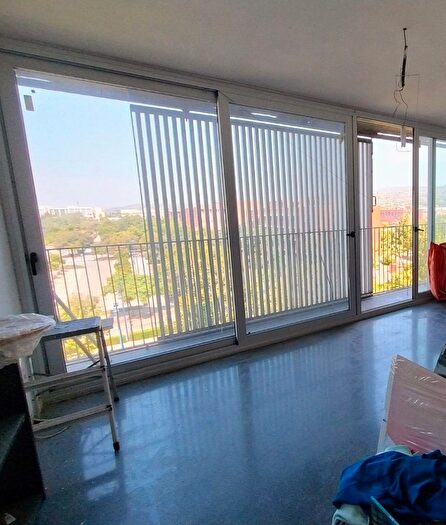 Piso en venta en Oeste, Estación Universidad de 3 habitaciones