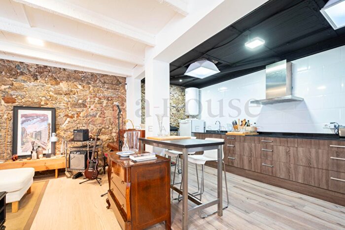 Casas en venta y pisos alquiler - 2